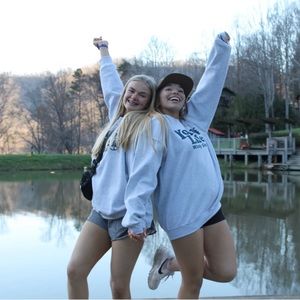 Meet your Posher, Stella